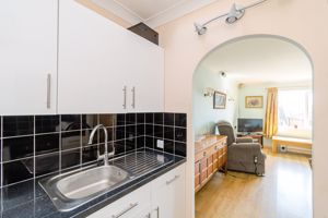 KITCHEN- click for photo gallery
